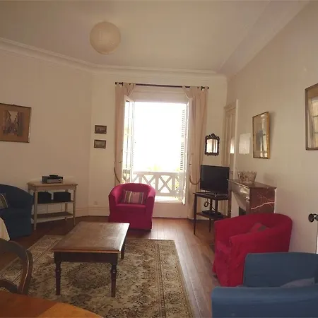 Appartement B5931 T4 Spacieux Centre